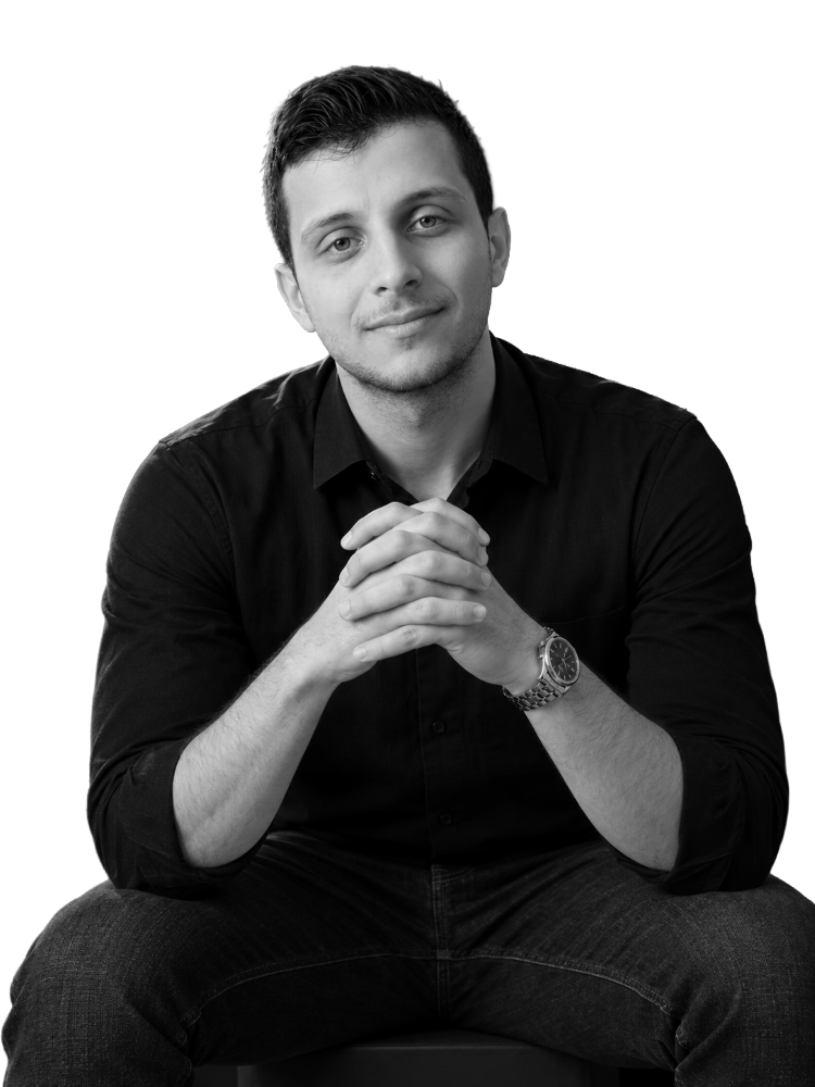 Ghaidak Alosh, senior art director